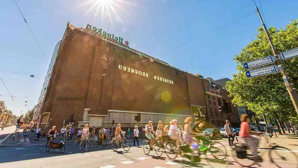 A qui appartient Heineken ?